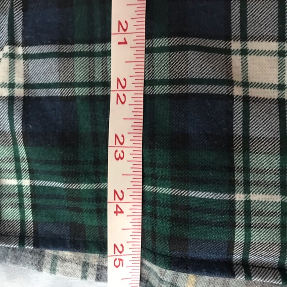 G Collection long sleeve flannel plaid Women’s L - Picture 10 of 12